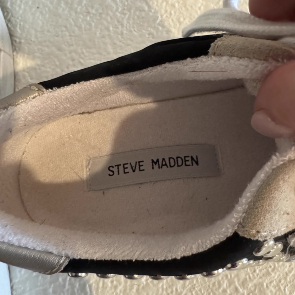 Steve Madden Women's Starling Sneaker - size 8.5 - Picture 3 of 4